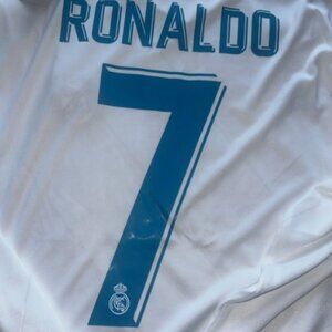 Cristiano Ronaldo #7 Real Madrid 2017/18 UCL Final Kiev Long Sleeve Jersey Size